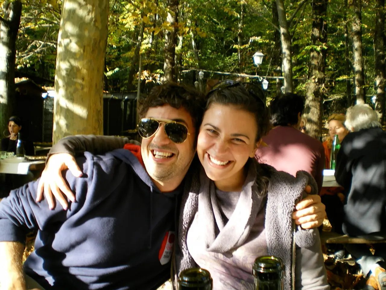 Human Interaction vs. True Bonding: Are We Experiencing Emotional Ties or Merely Virtual?