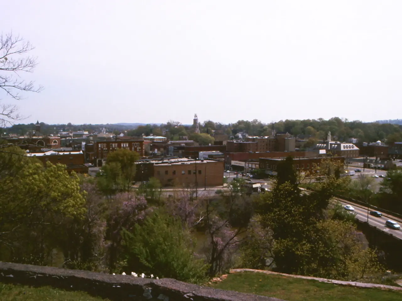 Around-the-clock operations commence for public access to the first government terminal