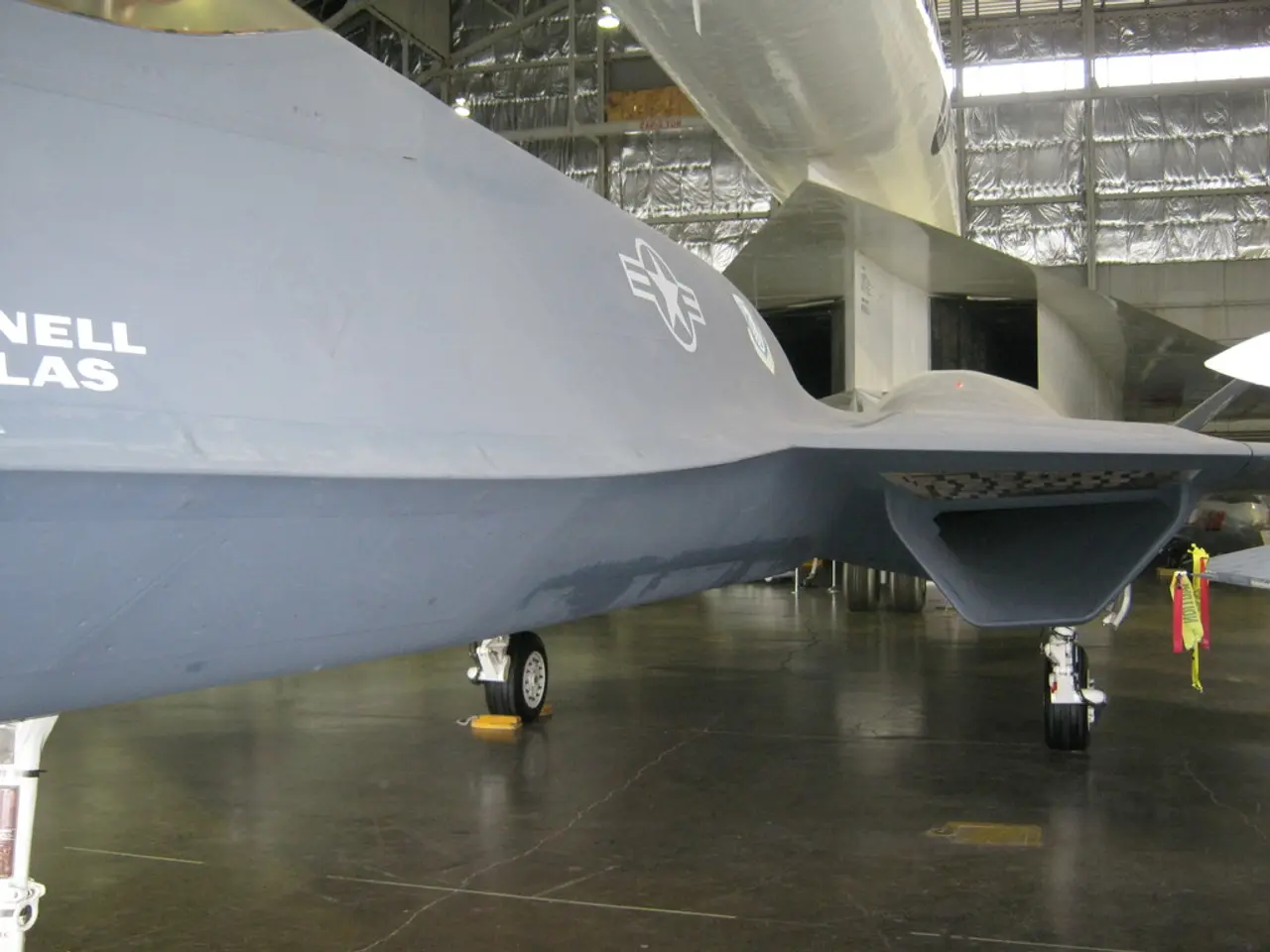 Paul Bäumer, accompanied by his "Southerly Breeze," make an appearance.