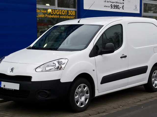 Overcoming the "Retrieving Credentials" Freeze on WhatsApp: A Guide