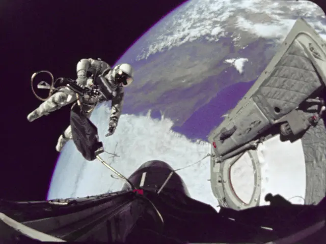 Commercial Docking Pioneered in Orbit by Starfish Space's Otter Satellite