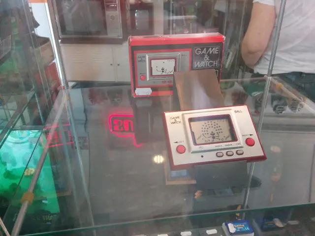 Unveils an inexpensive rival to Sky Stream, set for release this year