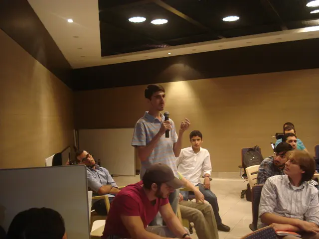 Guidelines for Developing an AI Advisor to Equip Leaders for Complicated Dialogues