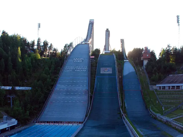 World's First Drone Capable of Water Landing: The HoverAir Aqua, but It's Not the Most Astonishing...