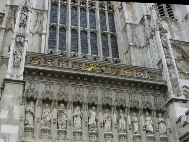 Unveiling a Week-Long Built High-Tech residence, meticulously designed by Jan Benthem in the 1980s