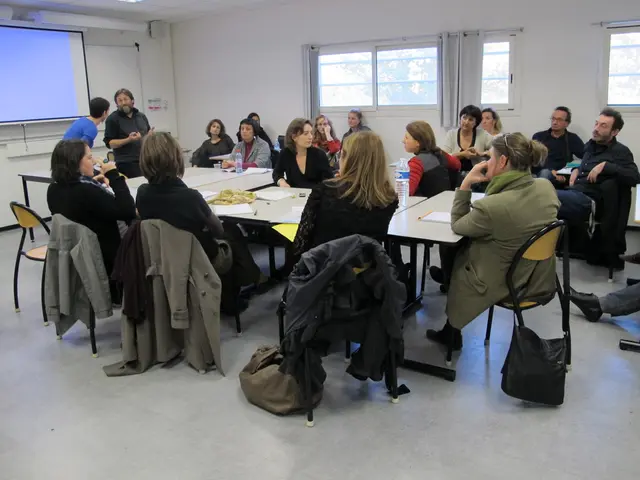 WhatsApp exploring innovative message thread feature for Android users - Insight into potential...