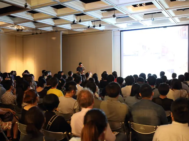 Epson Unveils Its First RGB LED Portable Projectors Equipped with Bose Sound Systems and Google TV...