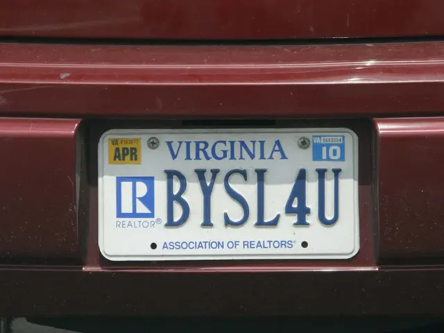 Visa's previous CEO takes on a role within GM's board of directors.
